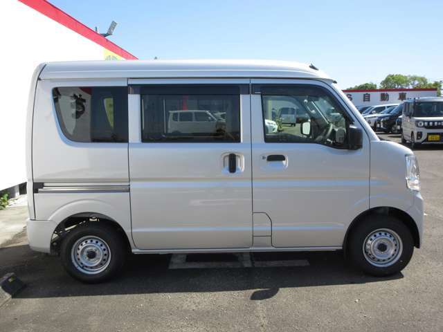 Suzuki Every 8