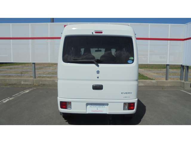 Suzuki Every 12