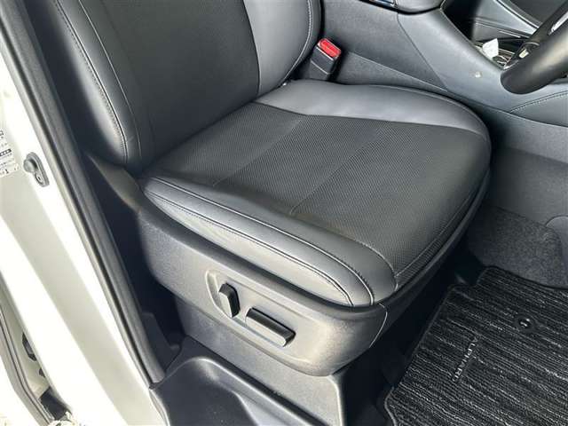 Toyota Alphard 12