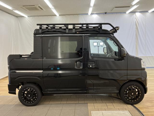 Daihatsu Hijet Deck Van 11