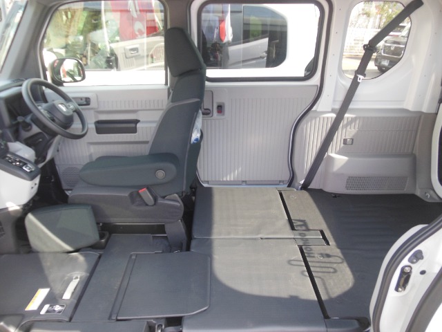 Honda N-VAN e: 8