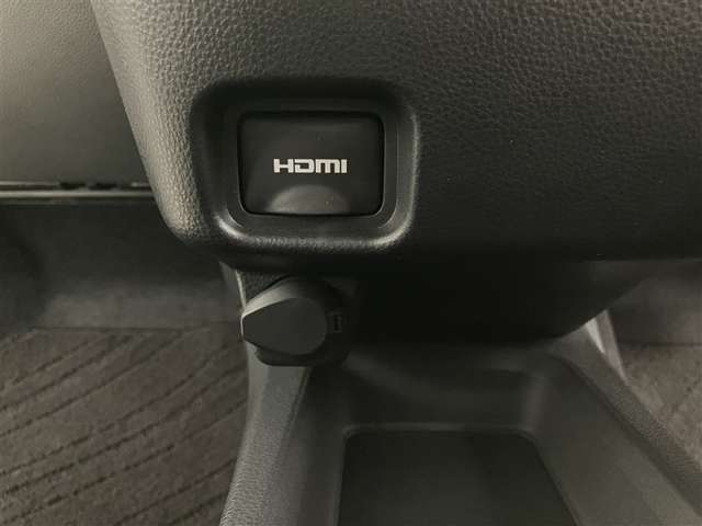Toyota Noah 5