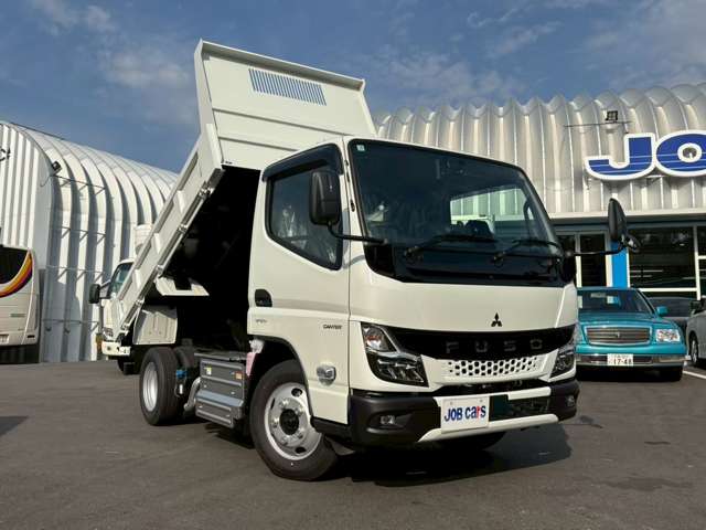 Mitsubishi Fuso Canter 11