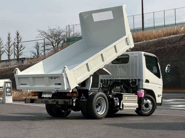 Mitsubishi Fuso Canter 12