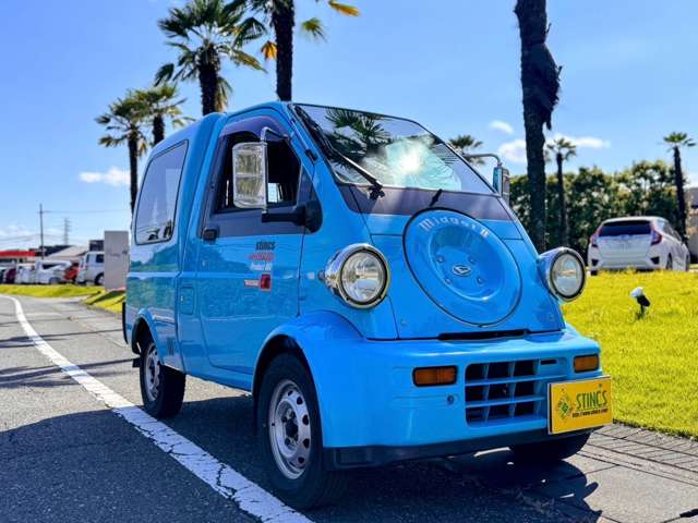Daihatsu Midget II 6