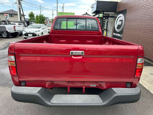 Toyota Hilux 4