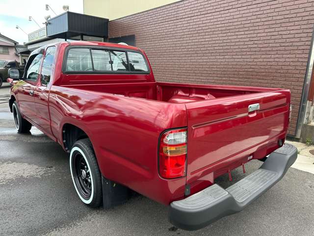 Toyota Hilux 6
