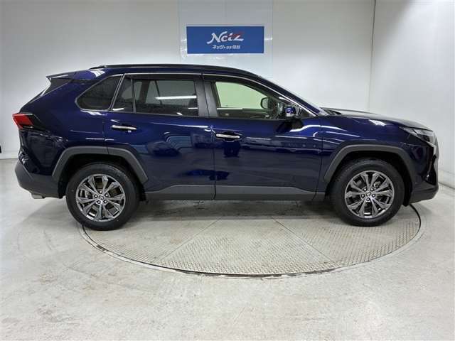 Toyota RAV4 9