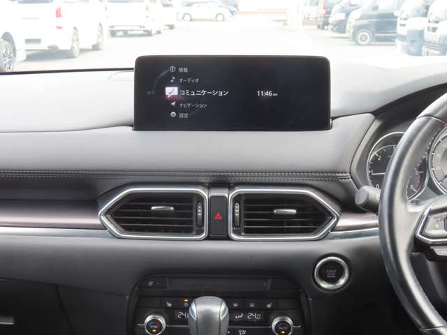 Mazda CX-8 10