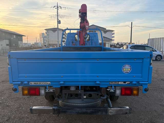Isuzu Elf 10