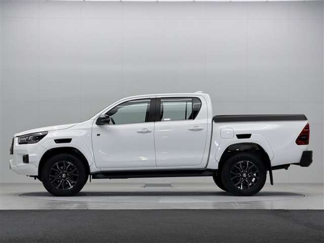 Toyota Hilux 4