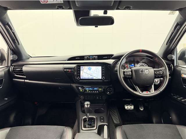 Toyota Hilux 6