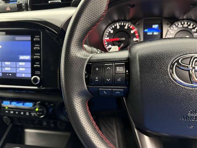 Toyota Hilux 9