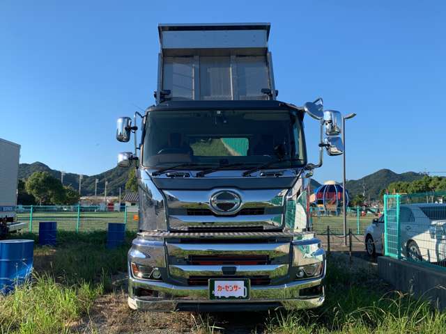 Hino Profia 2