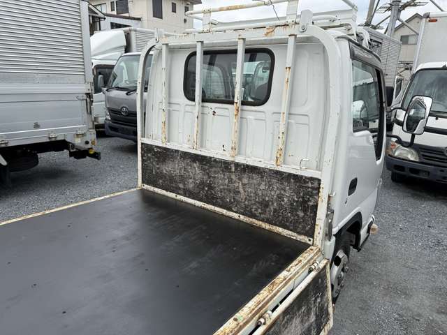 Isuzu Elf 10