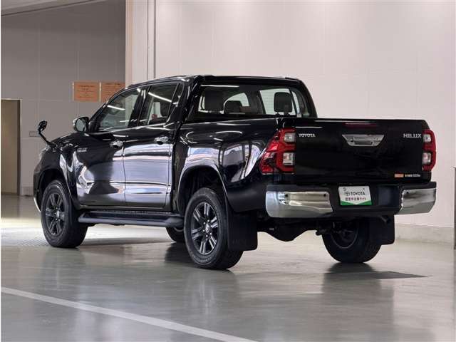 Toyota Hilux 3
