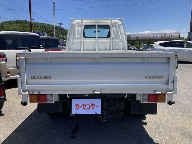 Mazda Bongo Truck 9