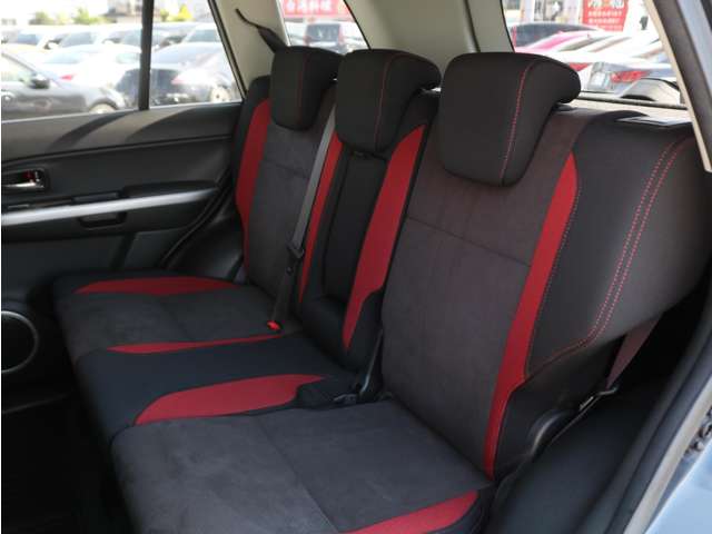 Suzuki Escudo 11