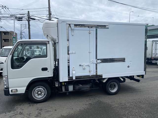 Isuzu Elf 4