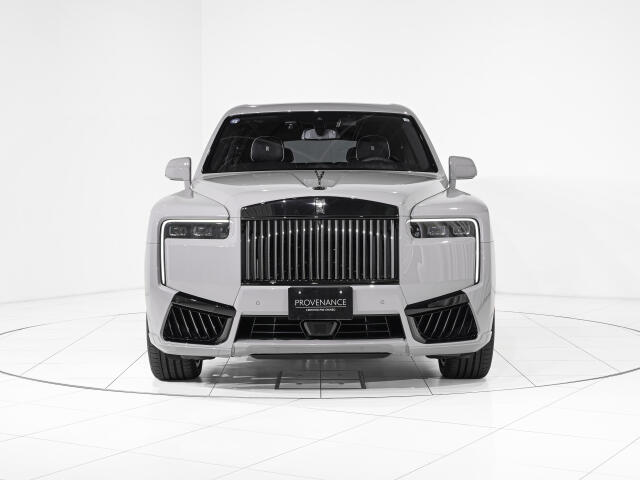 Rolls-Royce ブラックバッジカリナン 2