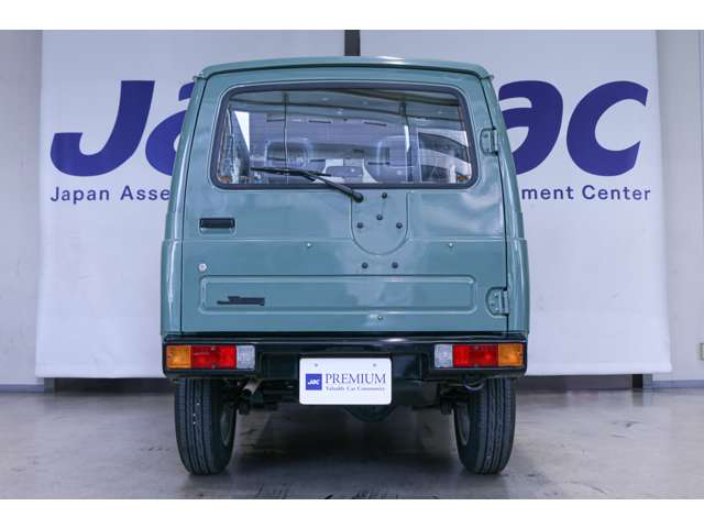 Suzuki Jimny 10