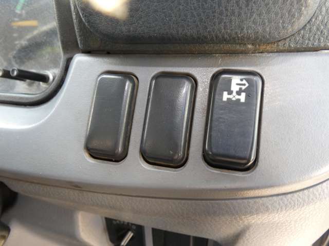 Mitsubishi Fuso Canter 12