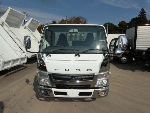 Mitsubishi Fuso Canter 4