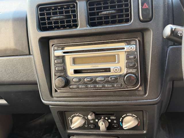 Mitsubishi Pajero Mini 12