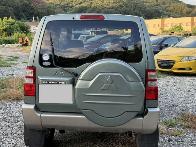 Mitsubishi Pajero Mini 7