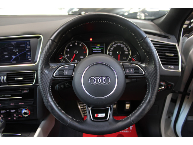 Audi Q5 11