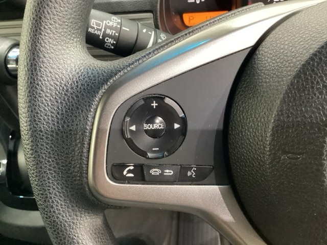 Honda N-VAN 11
