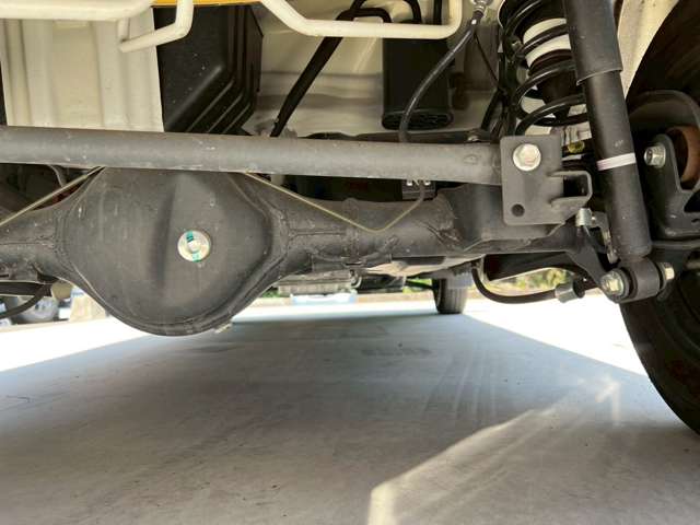 Suzuki Every 8