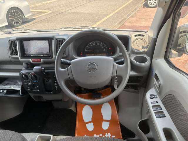 Nissan NV100 Clipper 8