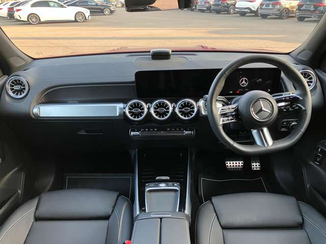 Mercedes-Benz GLB 6