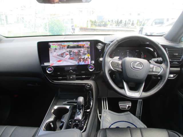 Lexus NX 7