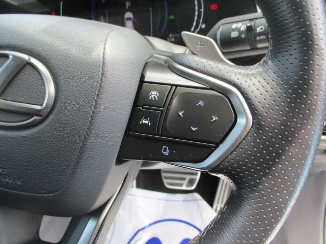 Lexus NX 9