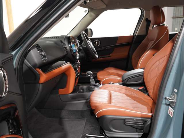MINI Crossover 12