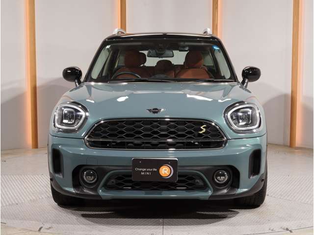 MINI Crossover 8