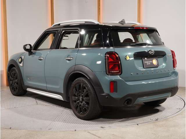 MINI Crossover 10