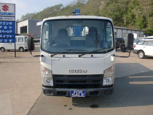 Isuzu Elf 2