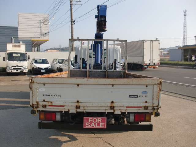 Isuzu Elf 6
