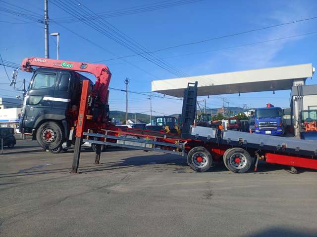 Hino Profia 2