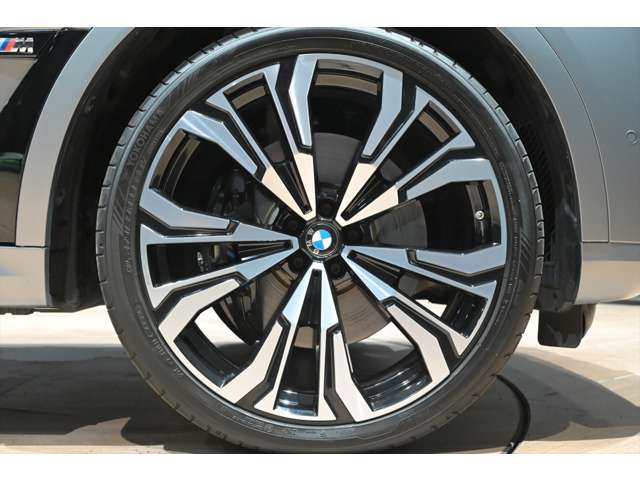 BMW X7 4