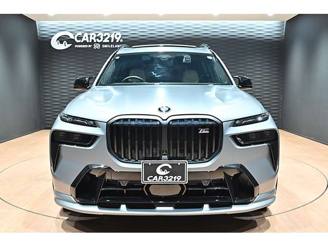BMW X7 6