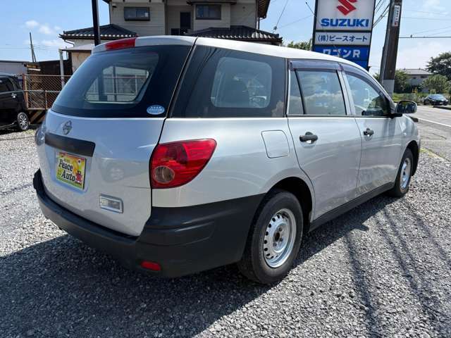 Nissan AD 10