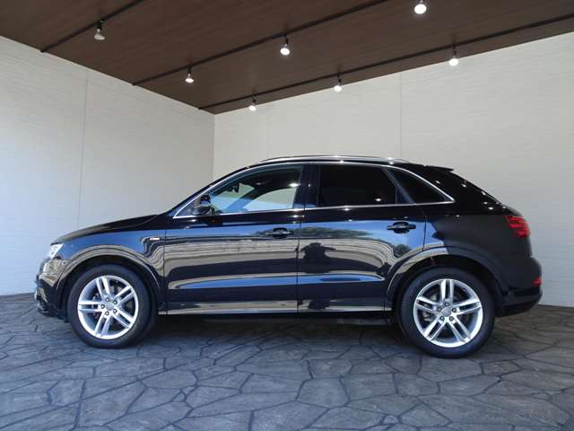 Audi Q3 9
