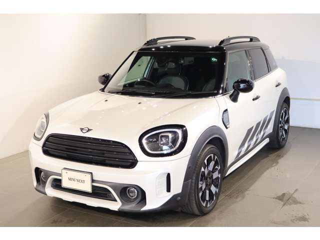 MINI Crossover 8