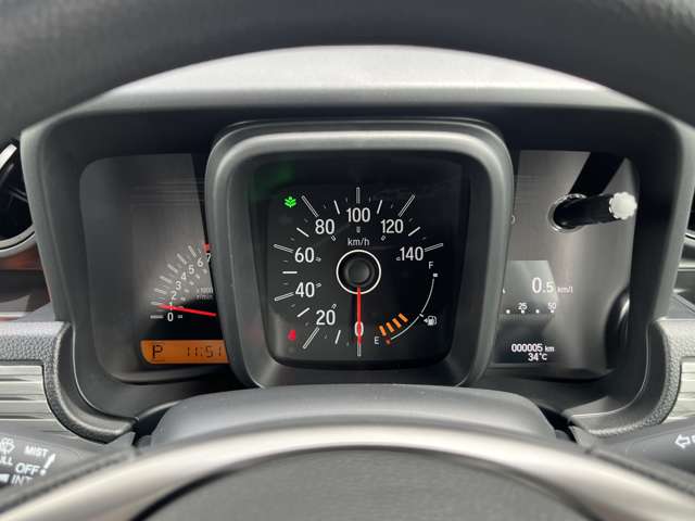 Honda N-VAN 12