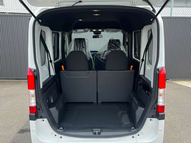 Honda N-VAN 10
