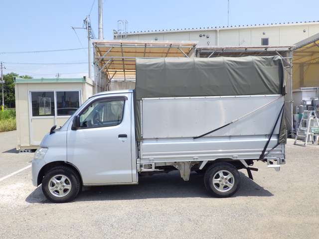 Toyota Light Ace Truck 3